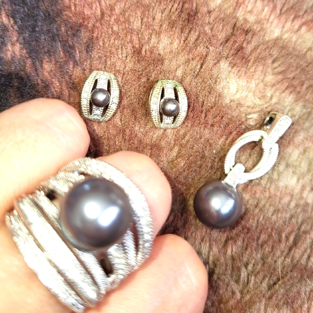 (6)🆕️🔥Grey Faux Tahatian Pearl 3 Pc Statement  Ring, Pendant, Earrings Set🔥